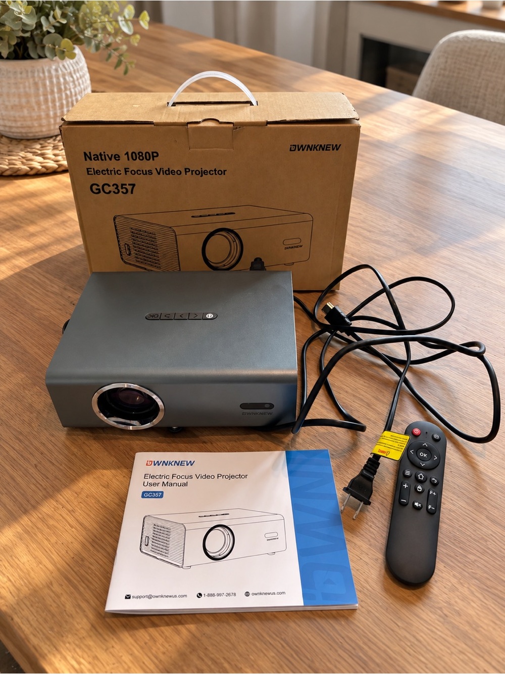 OWNKNEW GC357 1080P Projector with WiFi & Bluetooth – Like New